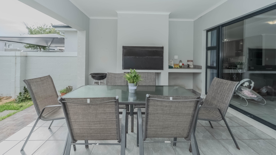 3 Bedroom Property for Sale in Brackenfell South Western Cape